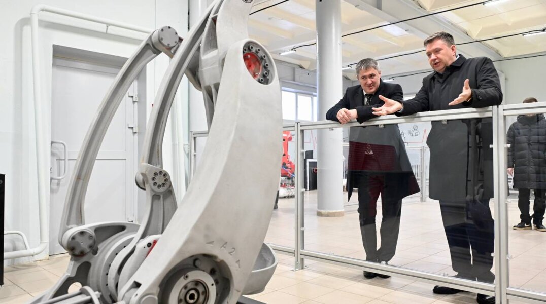 Дмитрий Махонин посетил пермское предприятие "Роботех"