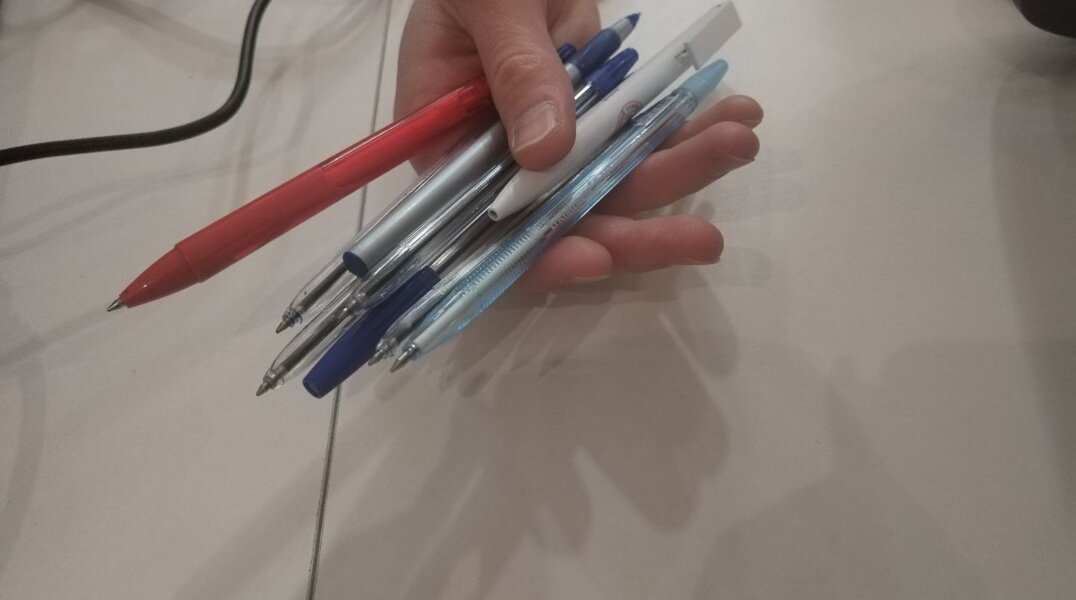 Пермяк пытался вынести из магазина 67 шариковых ручек