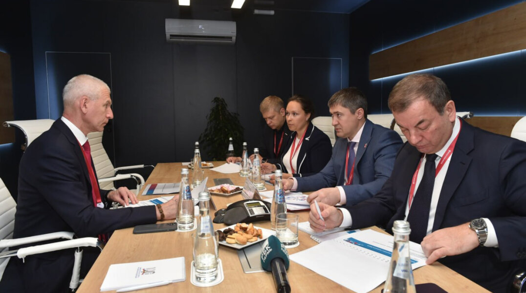 Губернатор Прикамья встретился с министром спорта РФ Олегом Матыциным