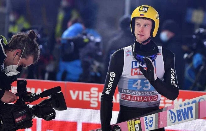 Пермский спортсмен Евгений Климов стал призером в международном турнире по прыжкам с трамплина