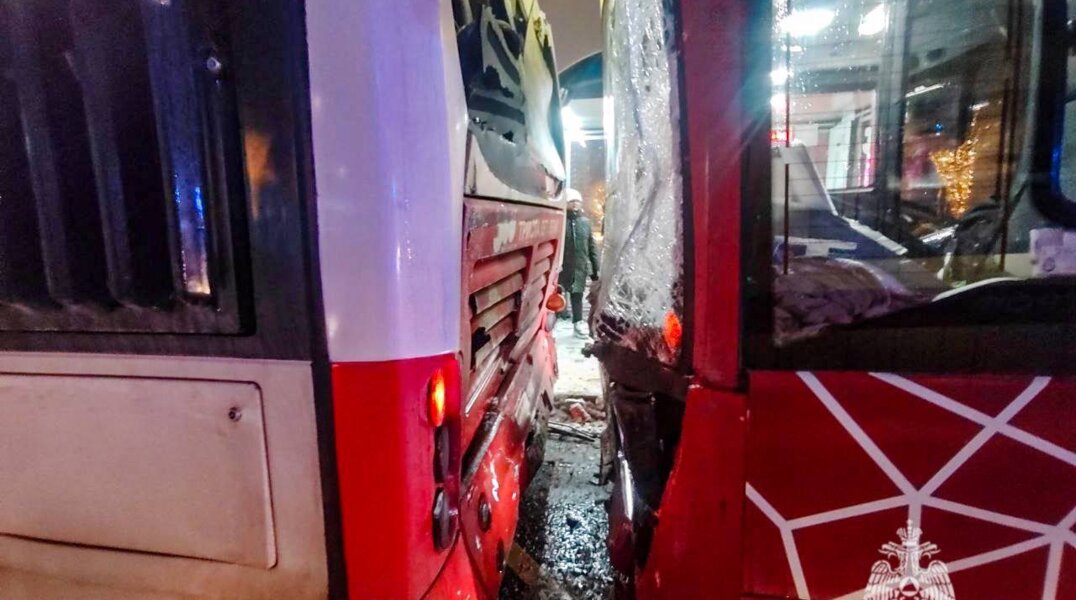 В Перми в ДТП с автобусами пострадали пять взрослых и ребёнок