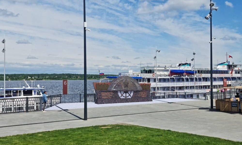 На набережной Перми появится новый десятиметровый памятник