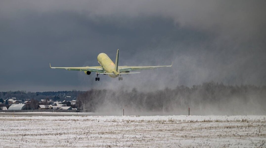 Импортазамещенный самолет Ту-214 совершил первый полет на пермских двигателях