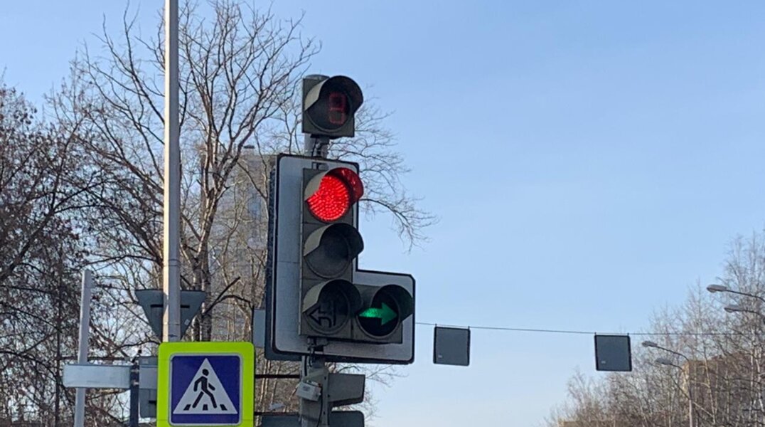 В Перми перенастроят светофоры на пересечении улиц Строителей и Локомотивной