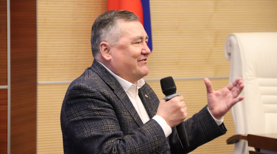 Валерий Сухих: «Конкурсы краевого парламента учат молодое поколение ценить малую родину»