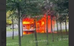 В Березниках Пермского края загорелся автобус ПАЗ