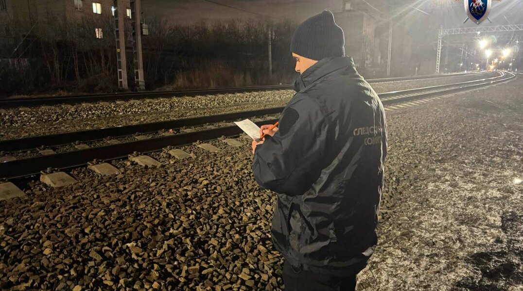 В Перми пассажирский поезд насмерть сбил женщину