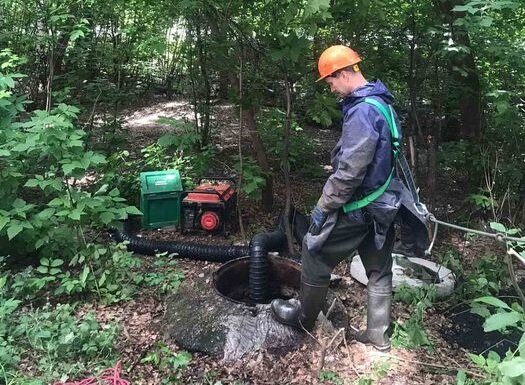 «А вы и не заметили»: коллектор в Перми ремонтируют без раскопок