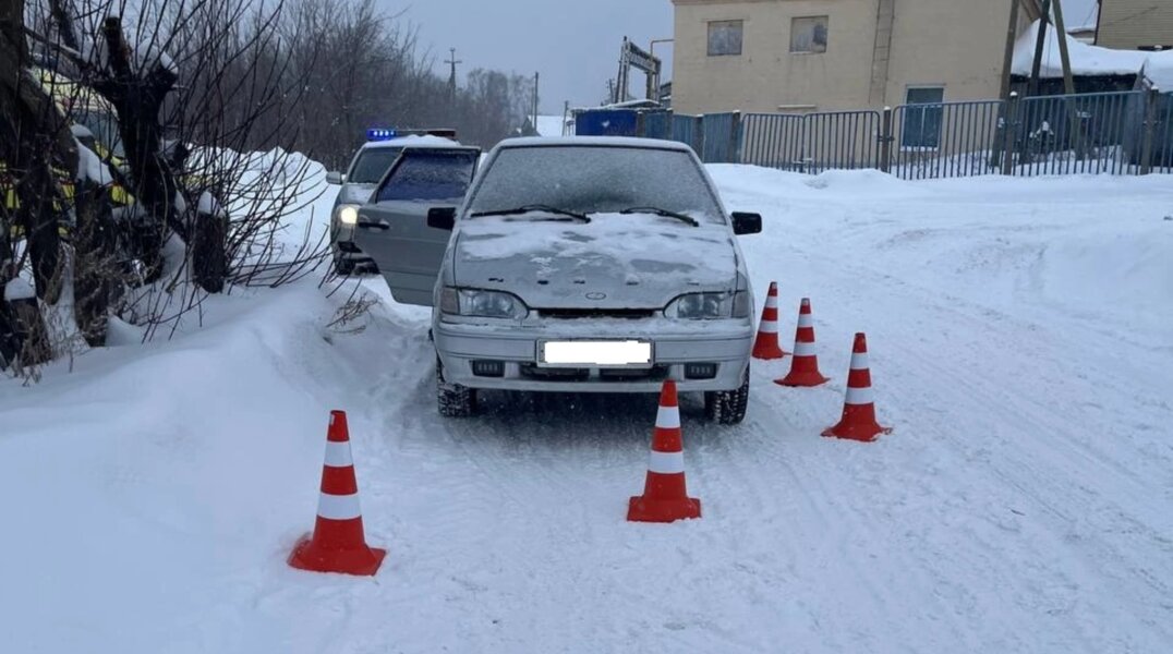 В Кунгуре восьмилетняя девочка попала в больницу после ДТП с легковушкой