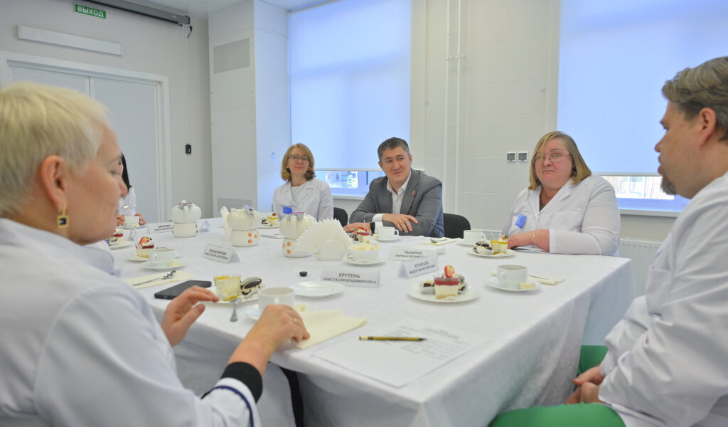 В медучреждения Прикамья в прошлом году по программе «Земский доктор/фельдшер» пришли работать более 170 специалистов