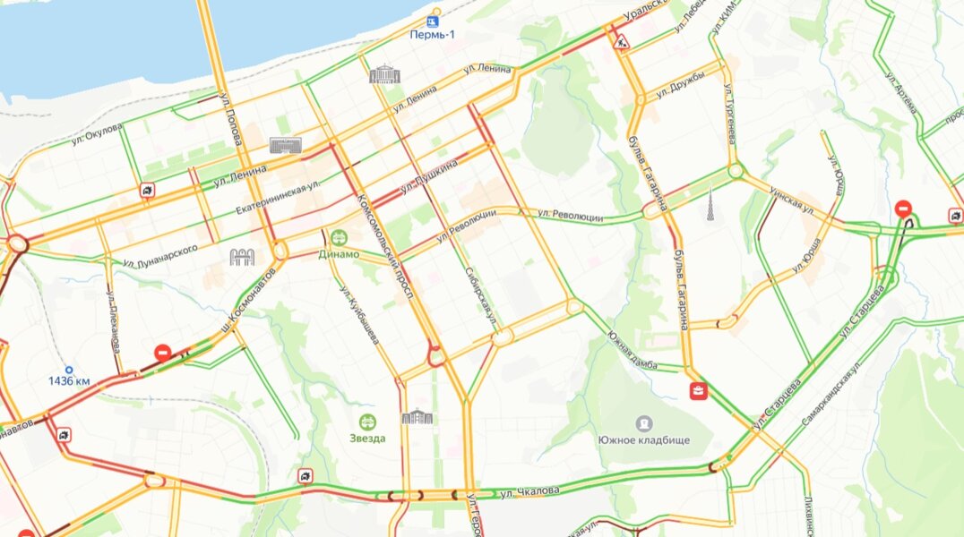 Из-за снегопада Пермь встала в пробки 8 баллов