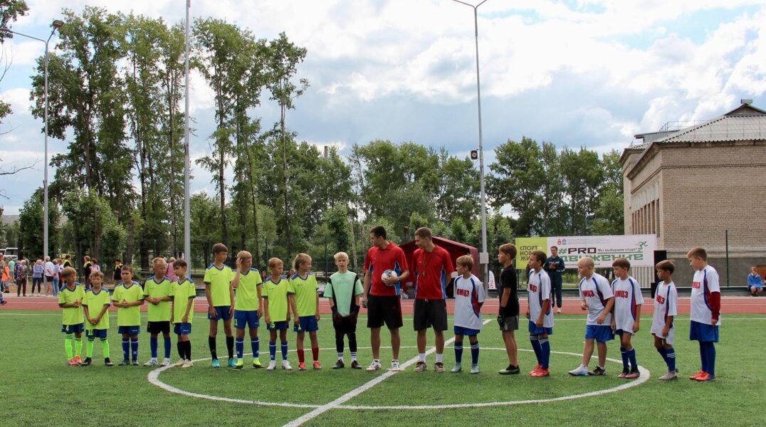 В Горнозаводске появился новый школьный стадион