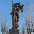 памятник Невскому