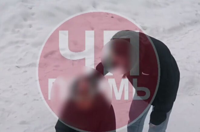 В прикамском поселке девушка избила сверстницу на территории техникума