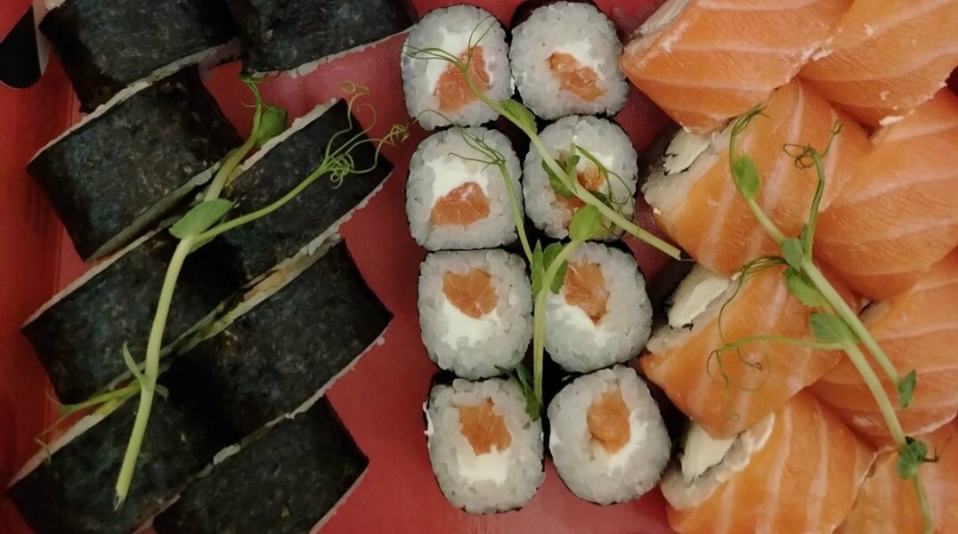 В Перми приставы на две недели закрыли сервис по доставке суши