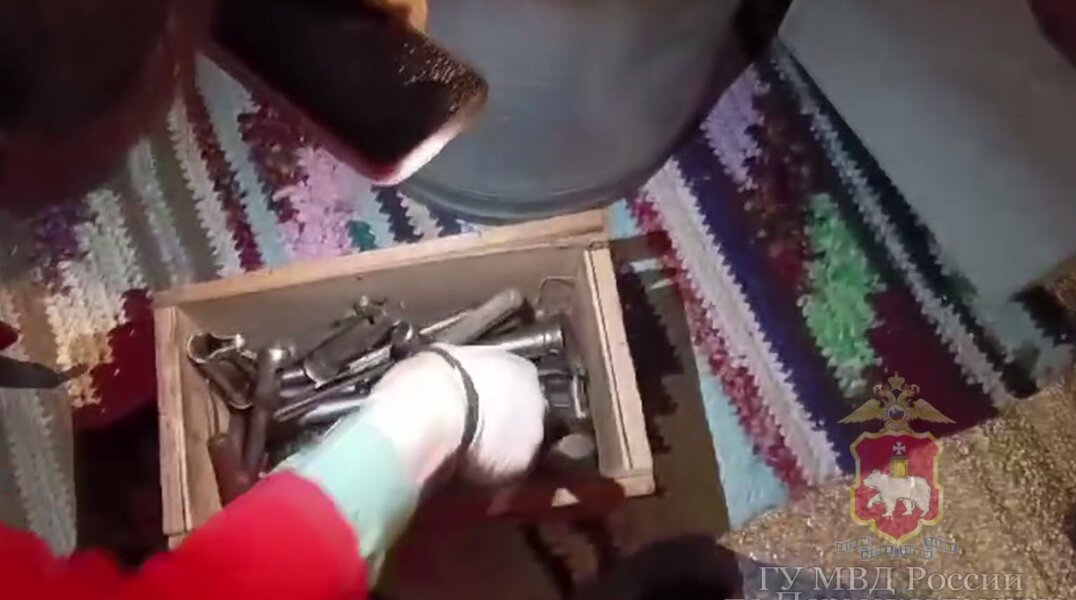 Жители многоэтажки в Закамске пожаловались на стрельбу из окон