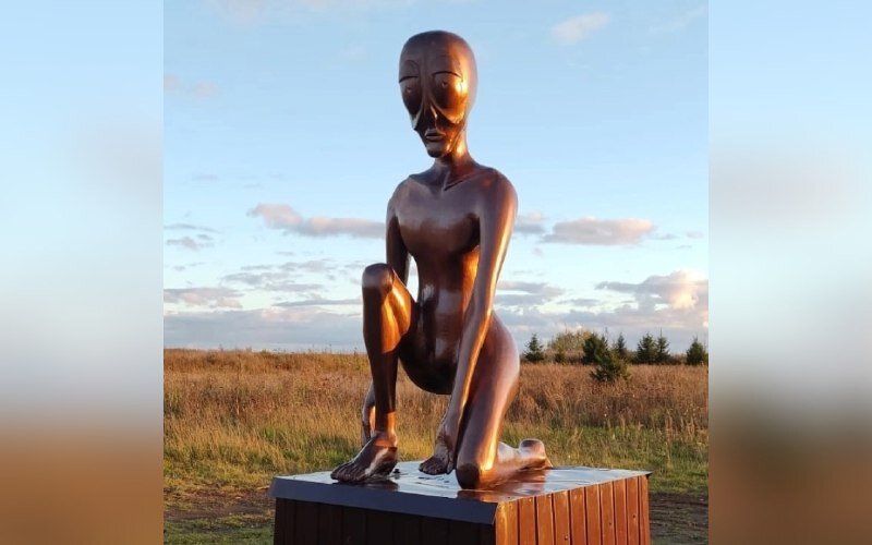 В Пермском крае отреставрировали памятник инопланетянину Алёшеньке