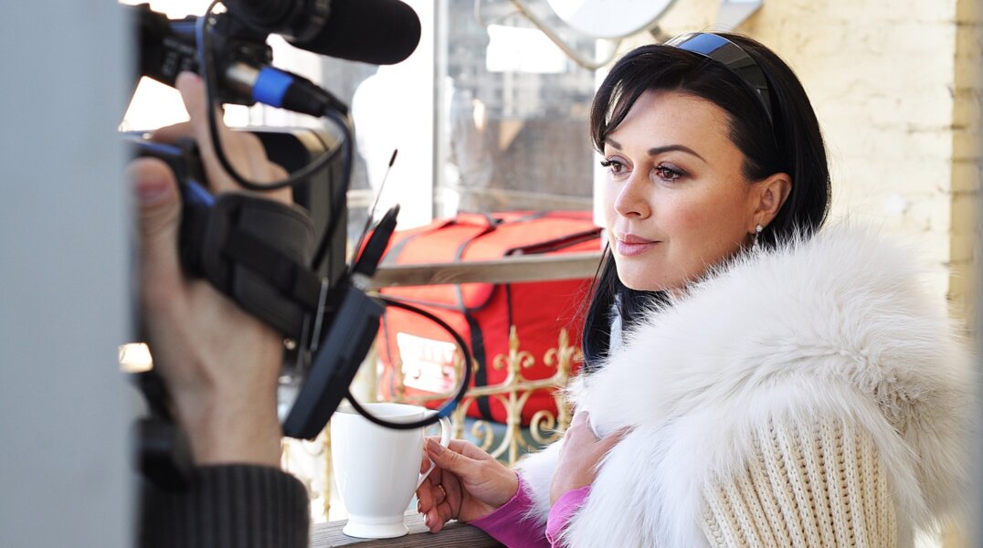 Участники фестиваля кино «Медвежонок» в Перми почтили минутой молчания память актрисы Анастасии Заворотнюк