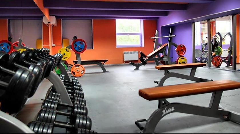 Владелец спортивного клуба Перми вместе с тренером растратили 1,7 млн из краевого бюджета