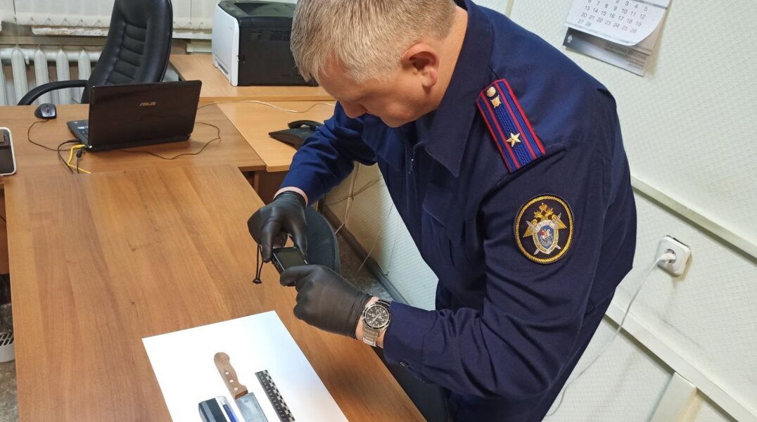 В Прикамье тела матери и дочери три недели пролежали в запертой квартире