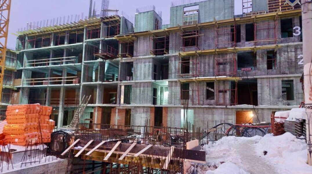 Делом гибели рабочего на стройке элитного дома в Перми занялись следователи