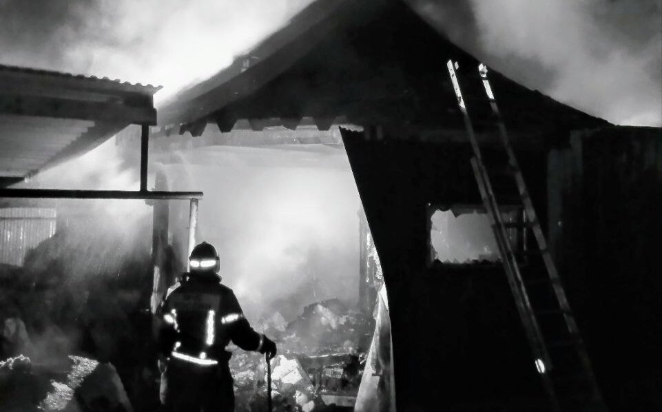 В прикамском Парке ледопадов произошел сильный пожар