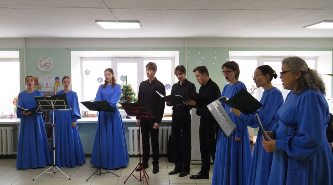 Студенты двух пермских колледжей дали концерт для бойцов СВО, находящихся на лечении