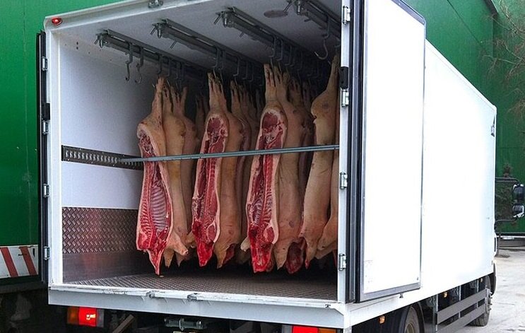Из Прикамья в Монголию впервые отправили партию свинины