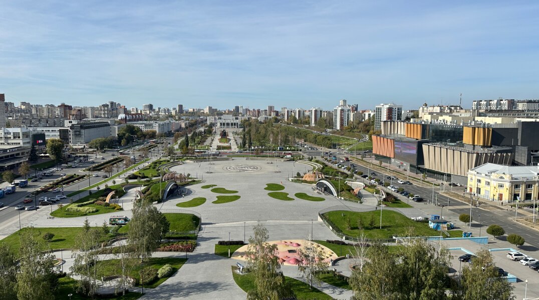 В Перми вступили в силу новые правила по использованию светодинамических вывесок