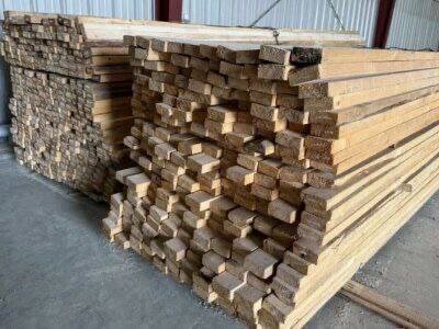 Сотрудники ФСБ выявили незаконный вывоз за границу древесины из Прикамья