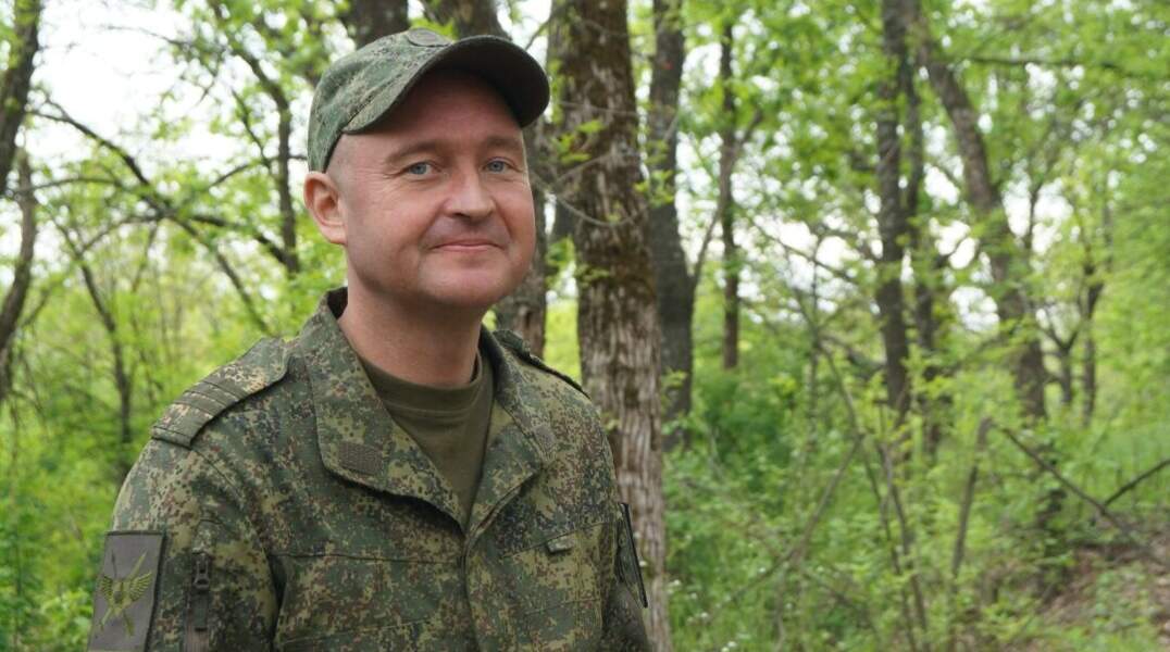 От табуретов до блиндажа. Учитель-столяр из Прикамья обеспечивает быт на СВО