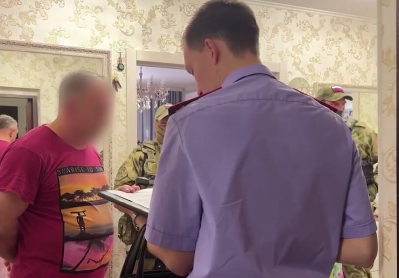 Экс-директору частной охранной организации Перми продлили домашний арест