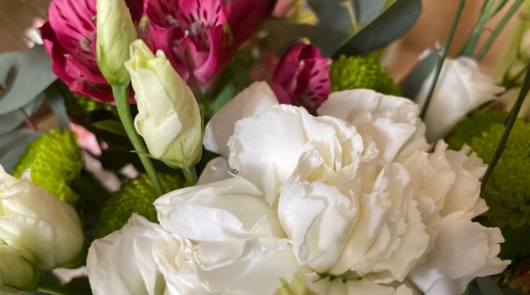 Пермский край вошел в топ регионов Урала по тратам на букеты к первому сентября