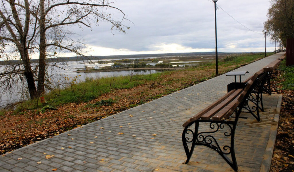 В 2025 году в Пермском крае благоустроят 99 общественных и дворовых территорий