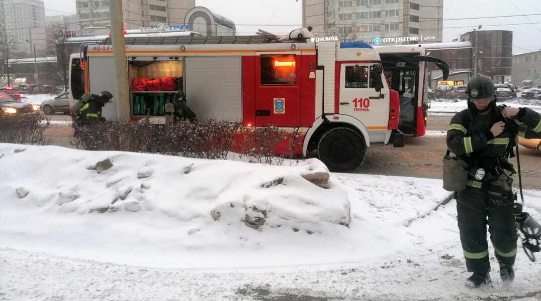 Пермякам показалось, что в городе горит торговый центр