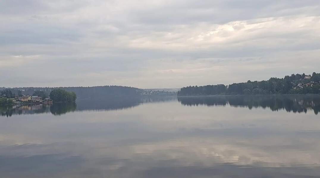 река