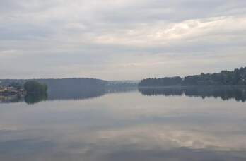 река