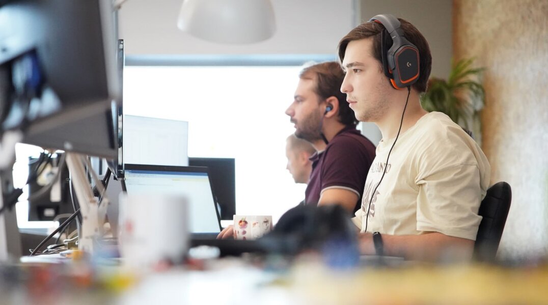 Пермяки предпочитают проводить видеоконференции в 11 утра