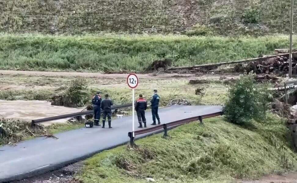 ликвидация паводка в селе Кын 