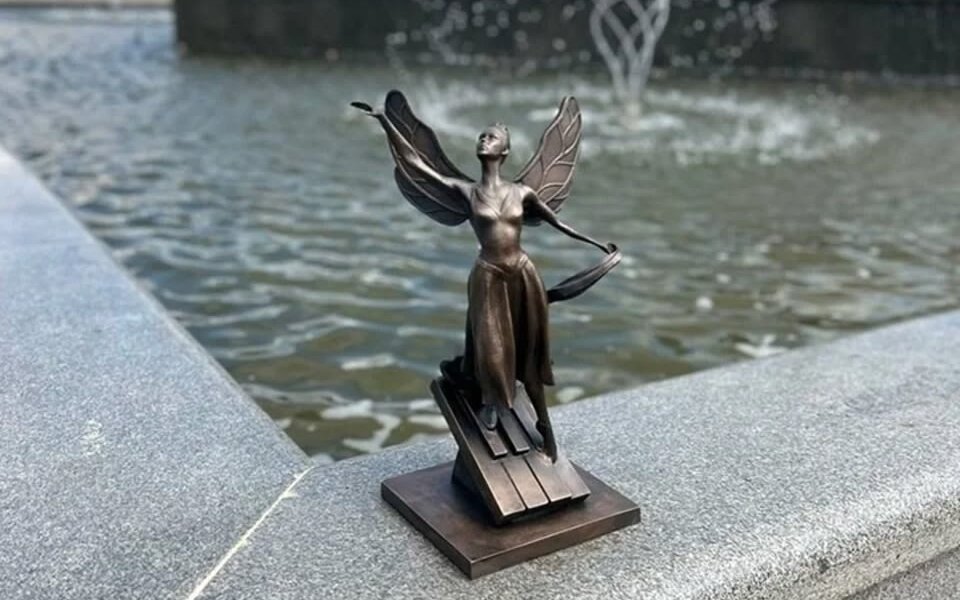 Пермяку грозит до четырех лет колонии за украденную с городского фонтана фигурку «Феи Драже»