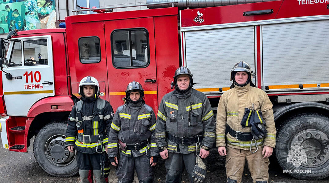 В Перми пожарные спасли 17 человек