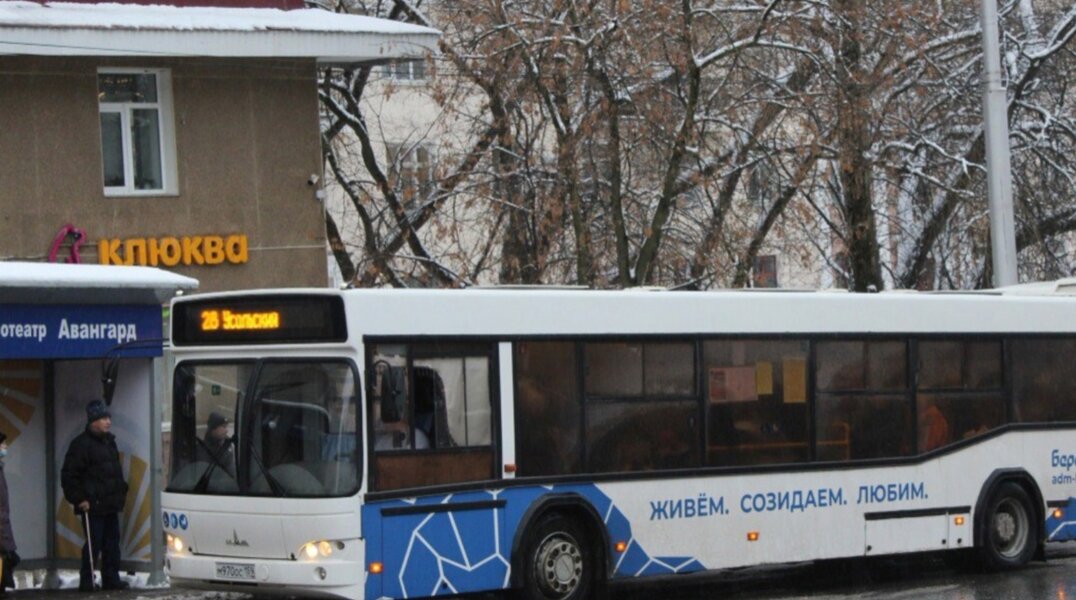 В прикамских Березниках из-за разлива ливневой канализации изменили маршруты троллейбусов и пустили временный автобус