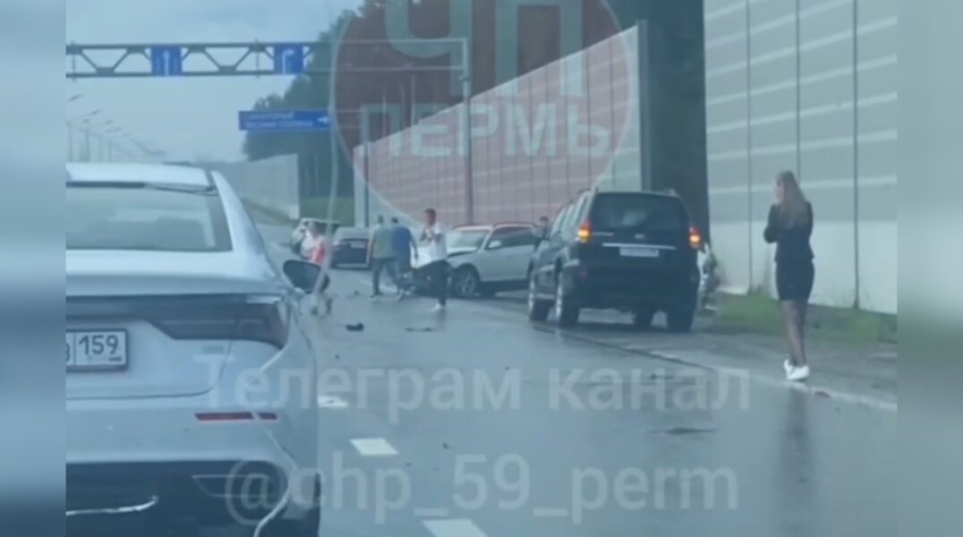 На Восточном обходе в Перми произошло серьезное ДТП с пострадавшим