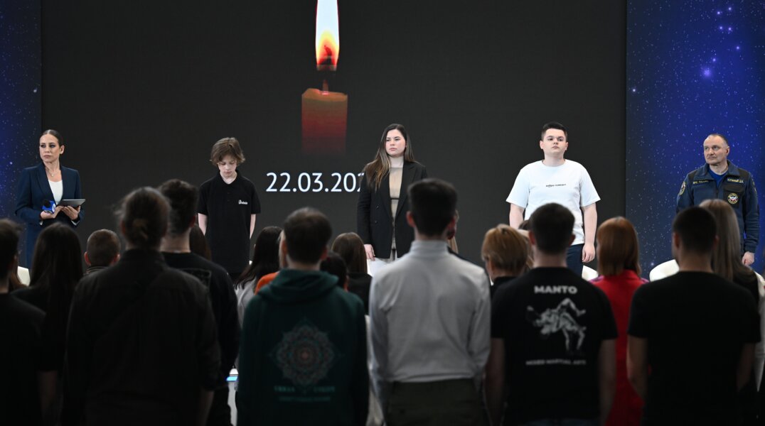 На Международной выставке «Россия» прошла встреча с героями, спасавшими людей в «Крокусе»