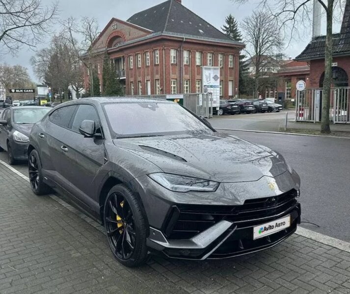 Пермяк продает на «Авито» Lamborghini Urus за 50 миллионов рублей