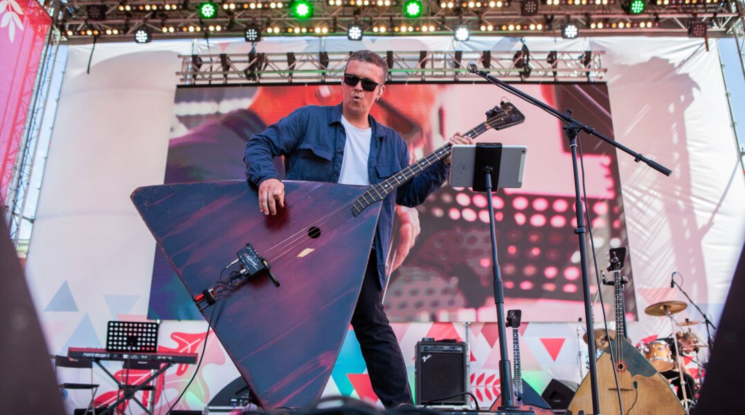 На масленичном фестивале в Перми выступит известный российский балалаечник Андрей Киряков