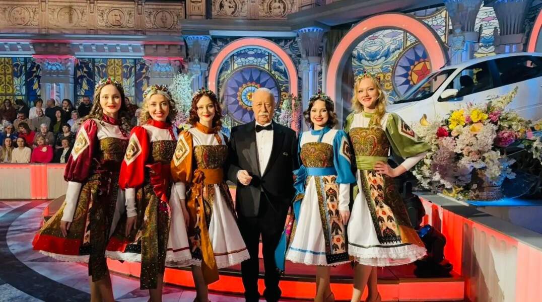 Пермский ансамбль выступил в эфире легендарного шоу на Первом канале