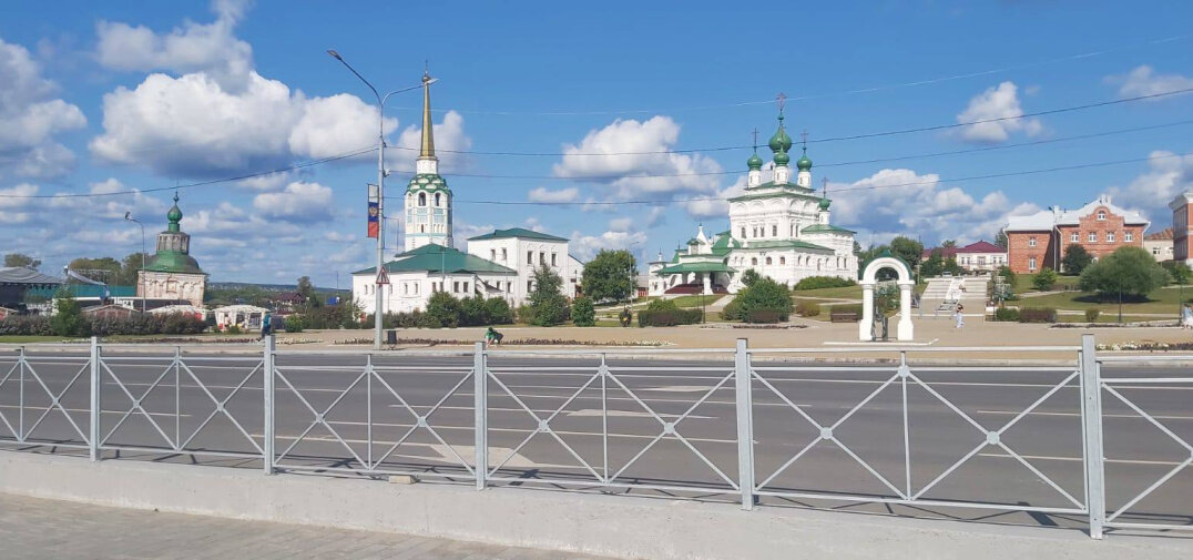 В Соликамске завершили обустройство пяти участков тротуарной сети