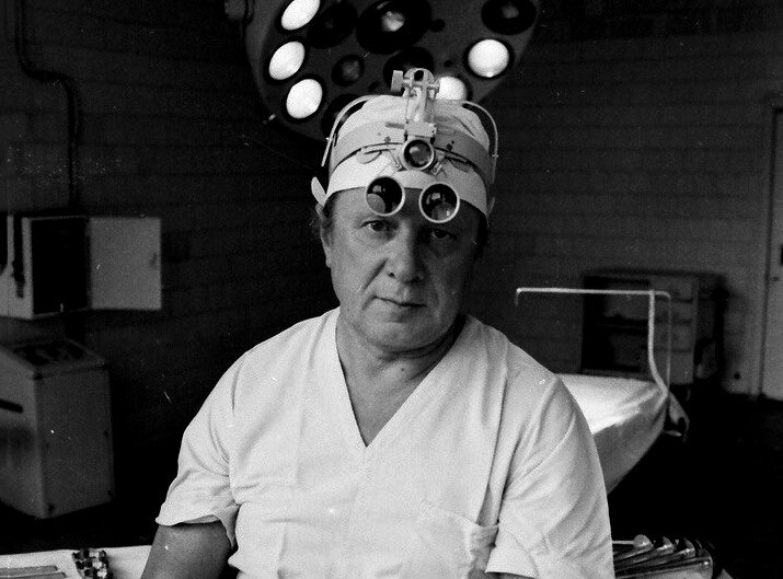 На 86-ом году жизни скончался известный пермский нейрохирург Александр Денисов