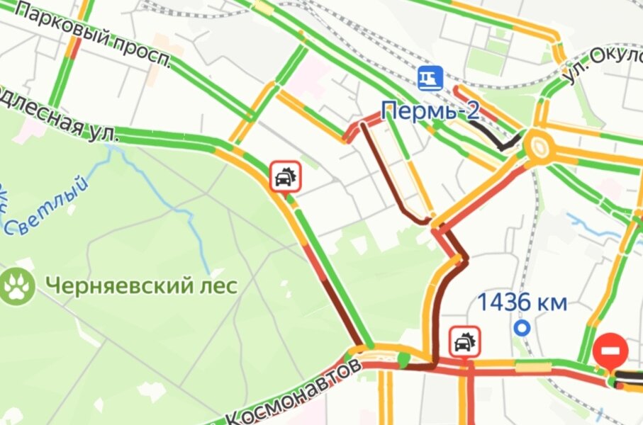 ДТП в Перми парализовало движение общественного транспорта почти на час